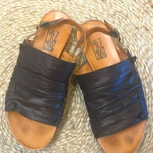 Miz Mooz black leather sandals size 6.5